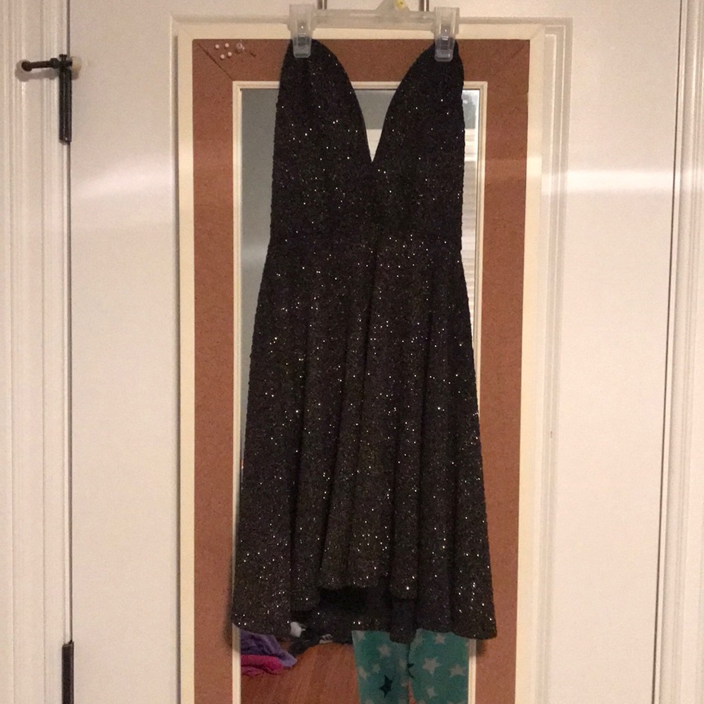 sparkles black and gold strapless dress